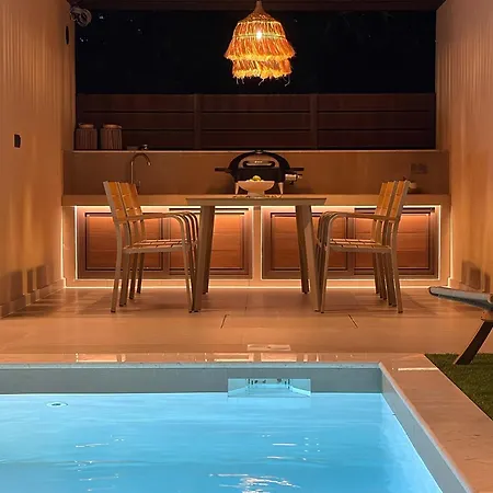 וילה Elegancia Luxury