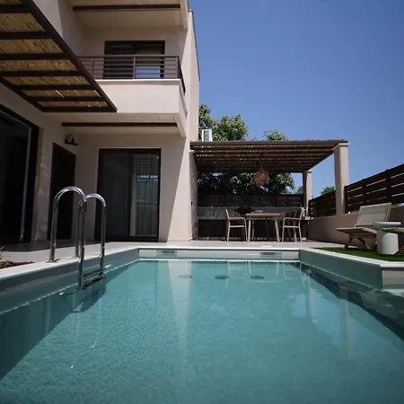 Elegancia Luxury סקוטינה
