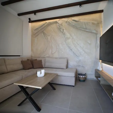 Elegancia Luxury * סקוטינה