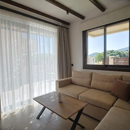 Elegancia Luxury *