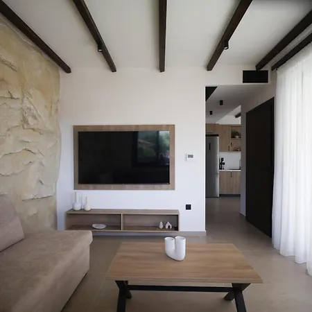 Elegancia Luxury